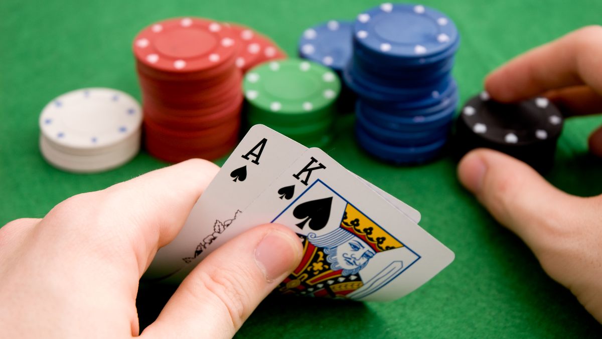 “Texas Holdem Poker online”